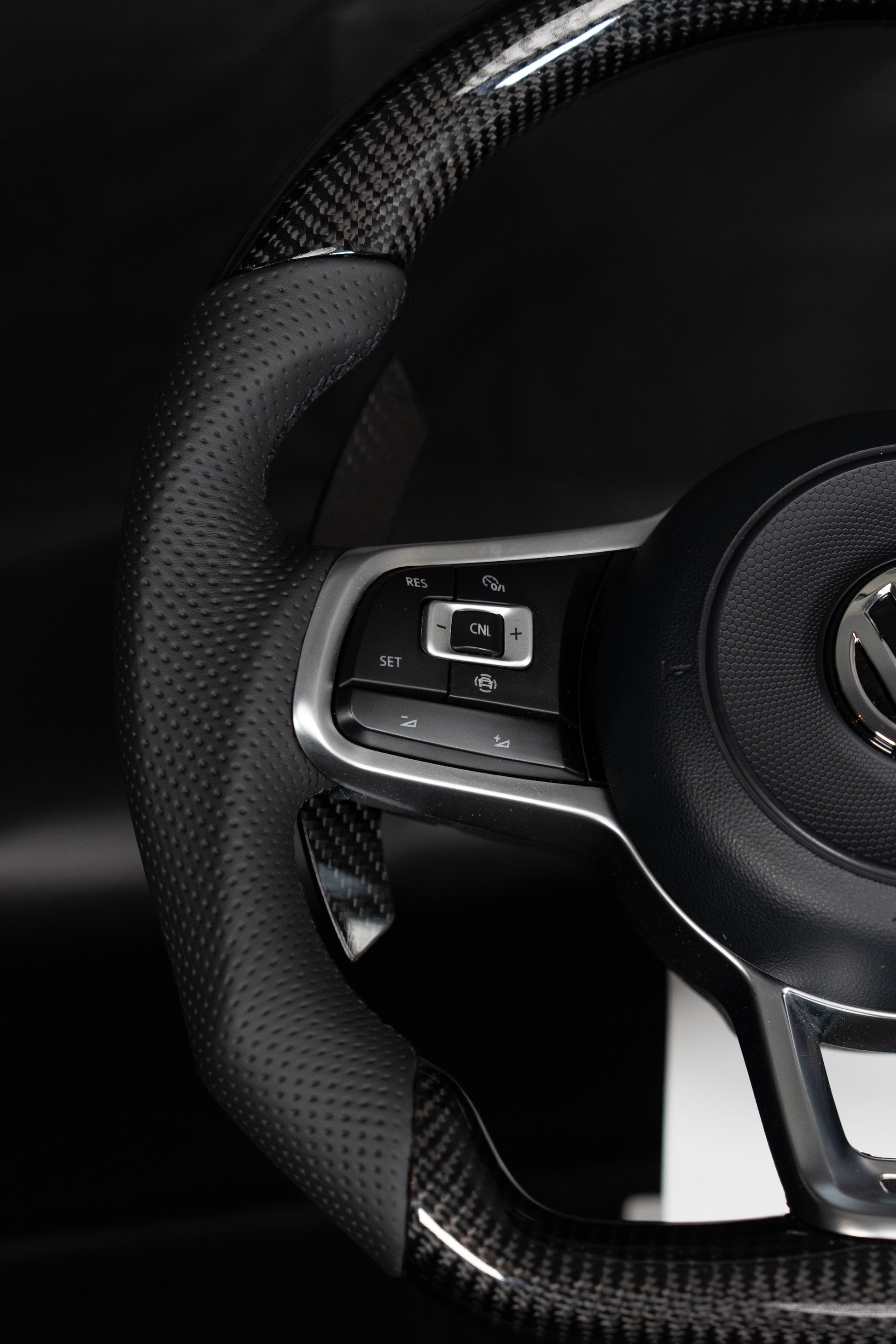 PHASE 01 Steering Wheel Carbon Fiber Volkswagen
