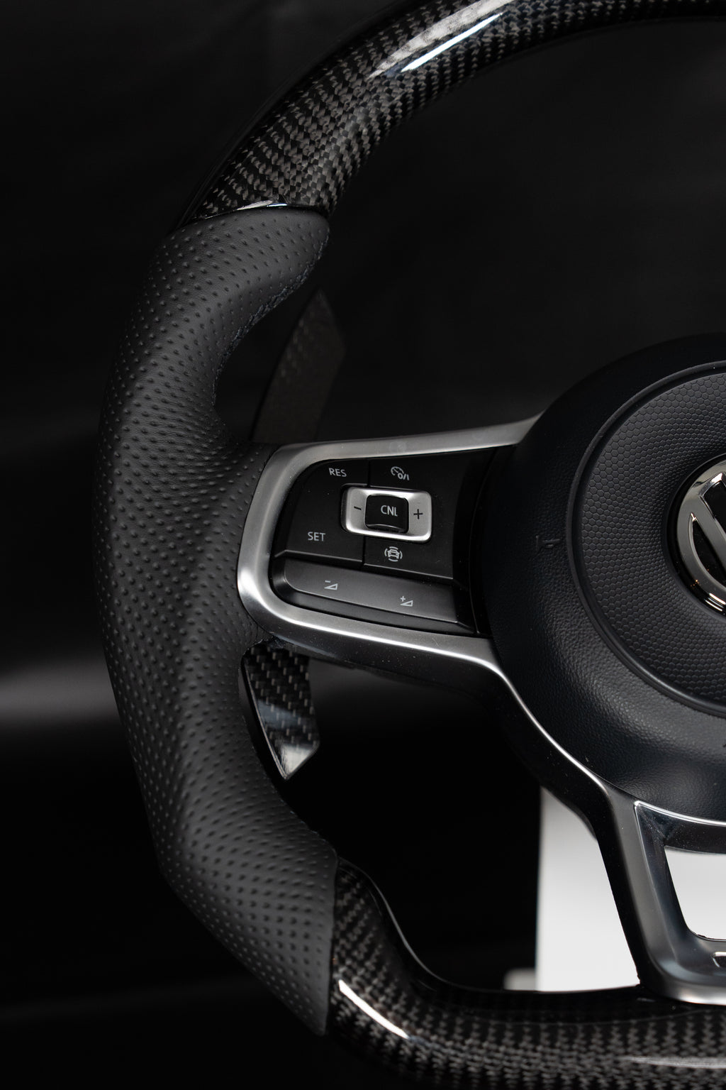 PHASE 01 Steering Wheel Carbon Fiber Volkswagen
