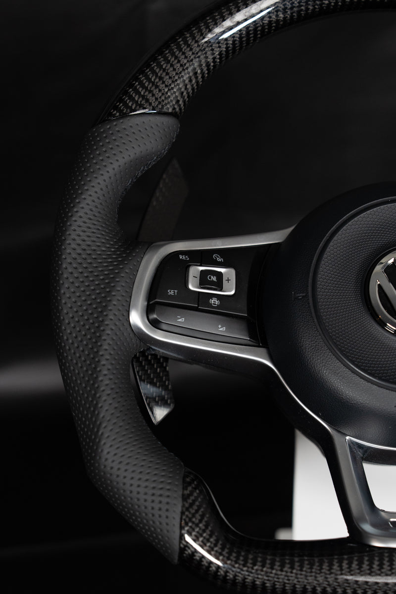 Volante de Fibra de Carbono Volkswagen