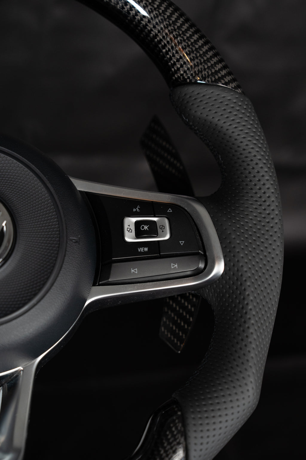 PHASE 01 Steering Wheel Carbon Fiber Volkswagen