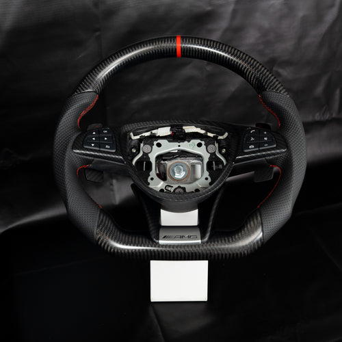 Volante Mercedes AMG carbono con LED - Black Line