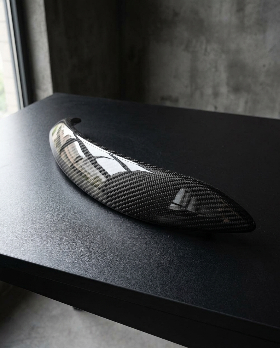 Moldura larga del salpicadero en fibra de carbono con acabado brillo wet-look para BMW Serie 3 F30